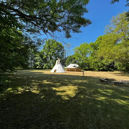 Typi V Srdci Vysociny Luxe tent Goltsch Jenikau