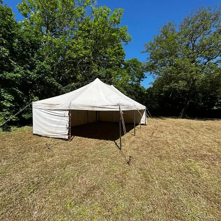 Týpí V Srdci Vysočiny Luxusní stan Goltsch Jenikau